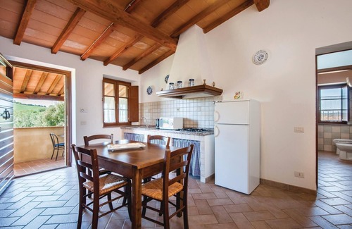 Cinigiano Apartment | Charming Farmhouse Retreat with Pool in Wine Country