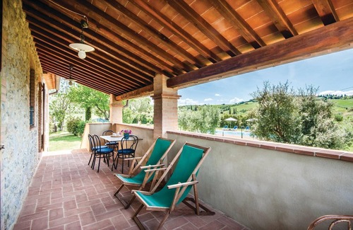 Cinigiano Apartment | Charming Farmhouse Retreat with Pool in Wine Country