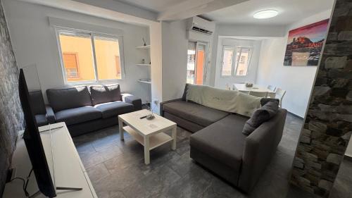 Benalua Apartment | Lovely Apartment in Alicante city center By ElConserje