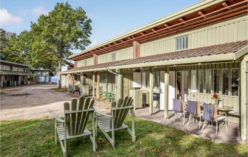 Sandvig Apartment | Inviting Apartment in Allinge with Fully Equipped Kitchen