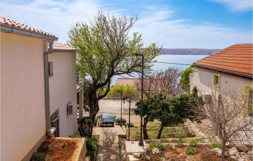 Baric Draga Apartment | Cozy Apartment in Baric Draga with Kitchen & Pet Friendly