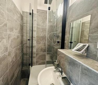 Weissensee Apartment | Charming Family Retreat in Berlin with Great Amenities