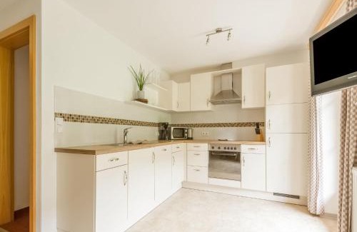 Hainzenberg Apartment | Charming Hainzenberg Apartment Next to Scenic Forest Trails