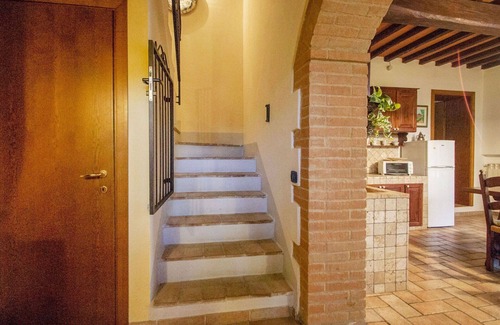 Poggiarello Villa | Idyllic Villa with Pool & Pet-Friendly Amenities Near San Gimignano