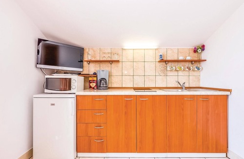Brzac Apartment | Oceanfront Retreat: 1 Bedroom Accommodation in Krk