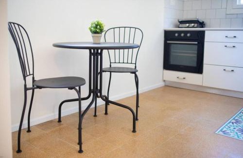Ra'ananna Apartment | Family-Friendly Apartment in Ra'anana with 9.8 Rating