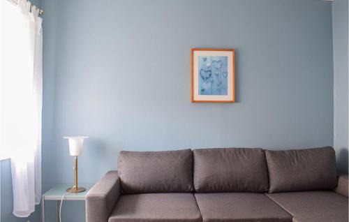 Saeveland Apartment | Family-Friendly Retreat in Svelandsvik: Awesome Apartment Awaits
