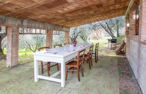 Volterra Apartment | Comfortable 2-Bedroom Accommodation in Beautiful Volterra