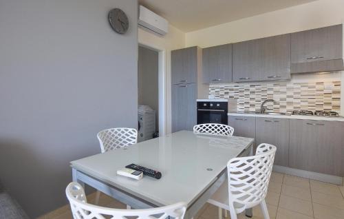 Ragusa Apartment | Inviting Apartment in Marina Di Ragusa for Families