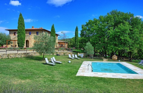 Simignano Apartment | Cozy Apartment with Pool, Pet-Friendly & High Review Score