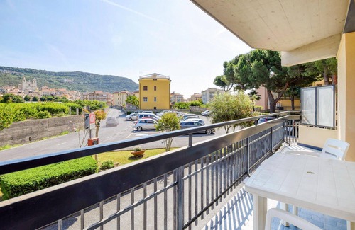 Pietra Ligure Apartment | Cozy Coastal Getaway: Apartment in Borgio Verezzi