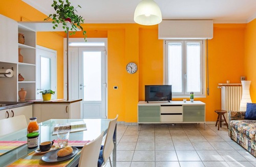Sala Comacina Apartment | Cozy Apartment for Two with Lake View and Terrace