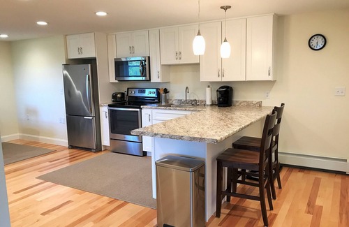 Kennebec Apartment | Modern 1-Bedroom Apartment - Guest Rated: 10/10