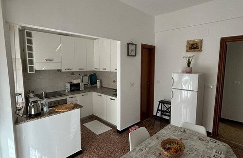 Rivarolo Ligure Apartment | Cozy Apartment with Private Parking & Pet-Friendly Amenities