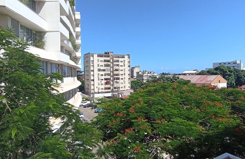 Polana Cimento B Apartment | Cozy Apartment with Kitchen and Breakfast for Family Getaways