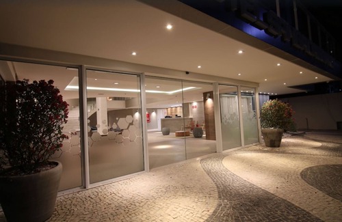 Passagem Apartment | Inviting Cabo Frio Apartment with Parking & Ocean View