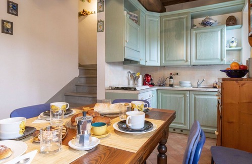 Cascine-La Croce Apartment | Inviting Apartment Near Pisa with Balcony and Pet-Friendly Perks