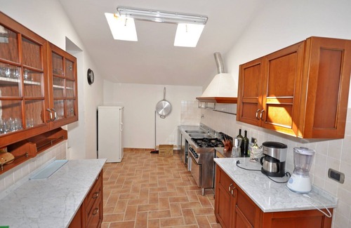 Volterra Apartment | Delightful Apartment with Pool, Pets Welcome near San Gimignano