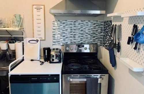 North End Apartment | Tranquil Apt #2 in Halifax – Pet & Child Friendly Retreat