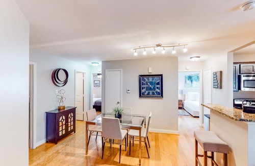 Westfield Condo | Modern Austin Condo Near Downtown with Pool & WiFi Access