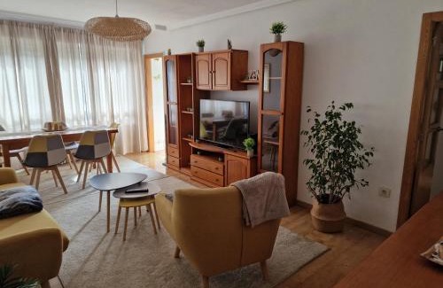 Vigo Apartment | Delightful Balaídos: Pet-Friendly with Exceptional Reviews