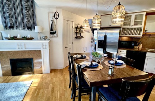 Birch Bay Condo | Pet-Friendly Beach Condo with Pool & Spa - Rated 9.8/10!