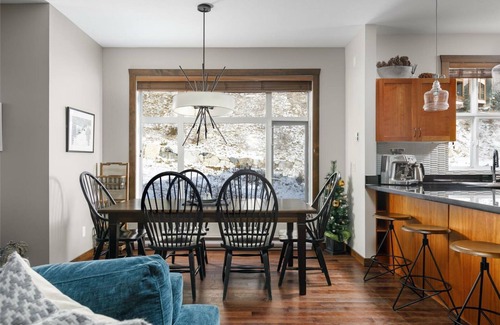 Big White Ski Resort Condo | Ideal Big White 2-Bedroom Ski-In/Out Retreat with Spa