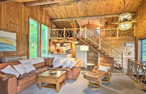 Birchwood House | Secluded Birchwood Retreat on Beautiful Red Cedar Lake