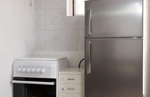 Haifa Apartment | Budget-Friendly Apartment in the Heart of Gardens & German Colony