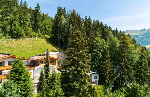Zellbergeben House | Exceptional Chalet on Zellberg with Family-Friendly Amenities