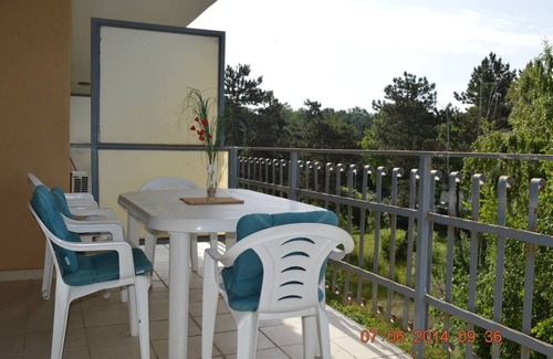 Neptun Condo | Idyllic Beachside Condo Perfect for Family Getaways