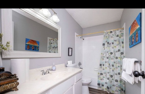 Sherwood Condo | Beautiful Sherwood Condo with Pool & Pet-Friendly Amenities