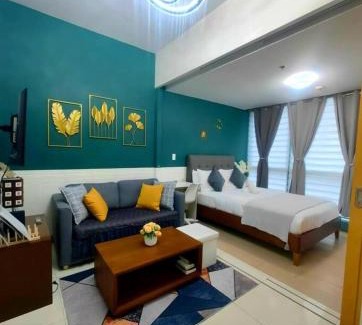 Bonifacio Global City Apartment | Elegant Retreat with Pool and Spa in Uptown BGC Manila