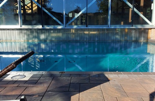 Oro-Medonte Condo | Cozy Condo Retreat in Horseshoe Valley with Pool & Spa