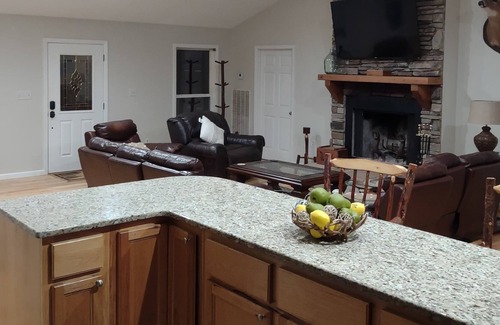 Grady Cabin | Scenic Retreat on 40+ Acres with Family-Friendly Amenities