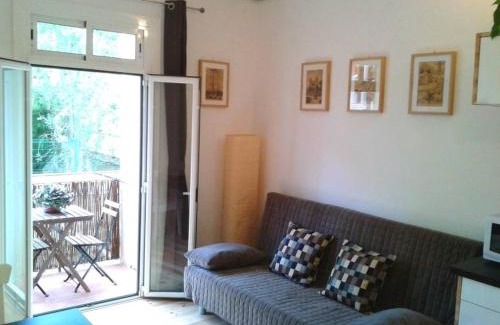 el Fort Pienc Apartment | Inviting Double Apartment Near Sagrada Familia Awaits You