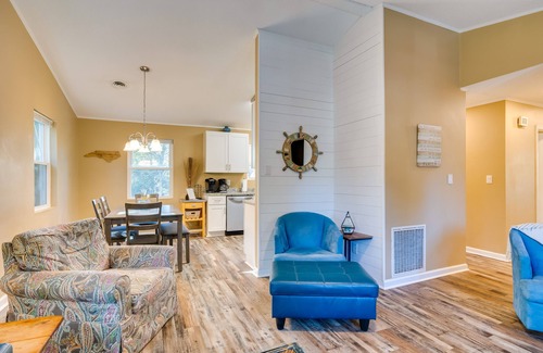 Emerald Isle House | Idyllic Emerald Isle Retreat with Ocean View & Spa Access