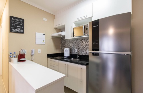 Picanco Apartment | Cozy Family Apartment with Pool & Breakfast Near GRU