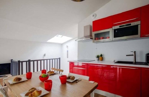 Villa Montmorency Apartment | Elegant Flat in the 16th Arrondissement with Spa Amenities