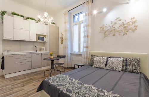 Guastalla Apartment | Charming Orti 16 Flat - Ideal for Families with Great Ratings