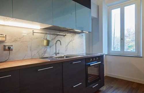 Porta Tenaglia Apartment | Delightful Flat with Scenic Park Views - Guest Rated 9.3