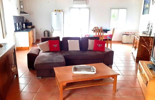 Vedene Apartment | Discover La Cigale Apart-Villa with Pool & Spa in Provence