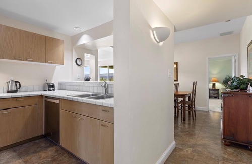 Waikoloa Condo | Idyllic Golf Course Retreat with Ocean Views & Amenities