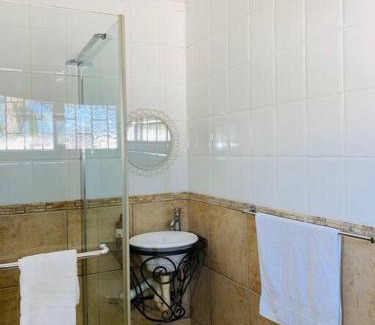 Welgemoed Apartment | Family-Friendly Guest Suite with Pool and Pet Access