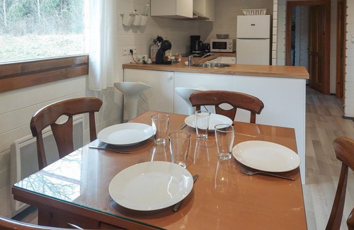 Sainte-Croix-de-Volvestre House | Explore 3 Bedroom Retreat in Sainte Croix-Volvestre