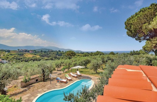 Sessa Aurunca House | 5 Bedroom Pet-Friendly Retreat in Rongolise di Sessa Au