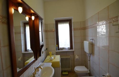 Croce House | Charming Monte Colombo Holiday Home with Pool & Pet Friendly