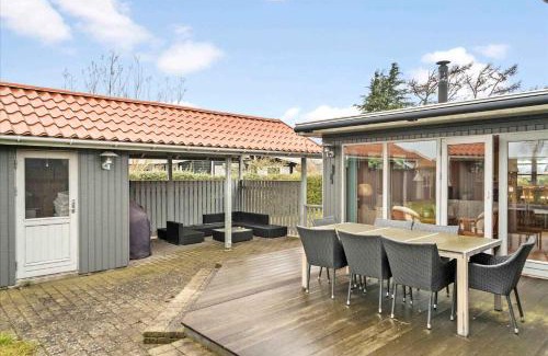 Tørresø House | Beachside Holiday Home in Trres - Family Friendly Retreat