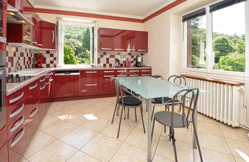 Les Salles-du-Gardon House | Explore Your Dream Vacation Home with Pool & Spa Amenities