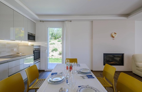 Appignano del Tronto House | Lovely home in Appignano del Tronto